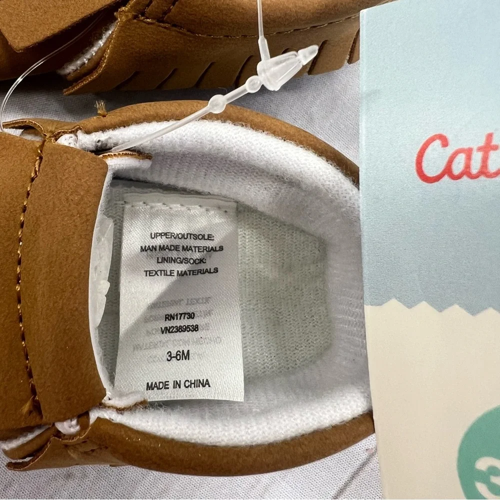 NWT Baby Classic Brown Moccasins 3-6 Months‎